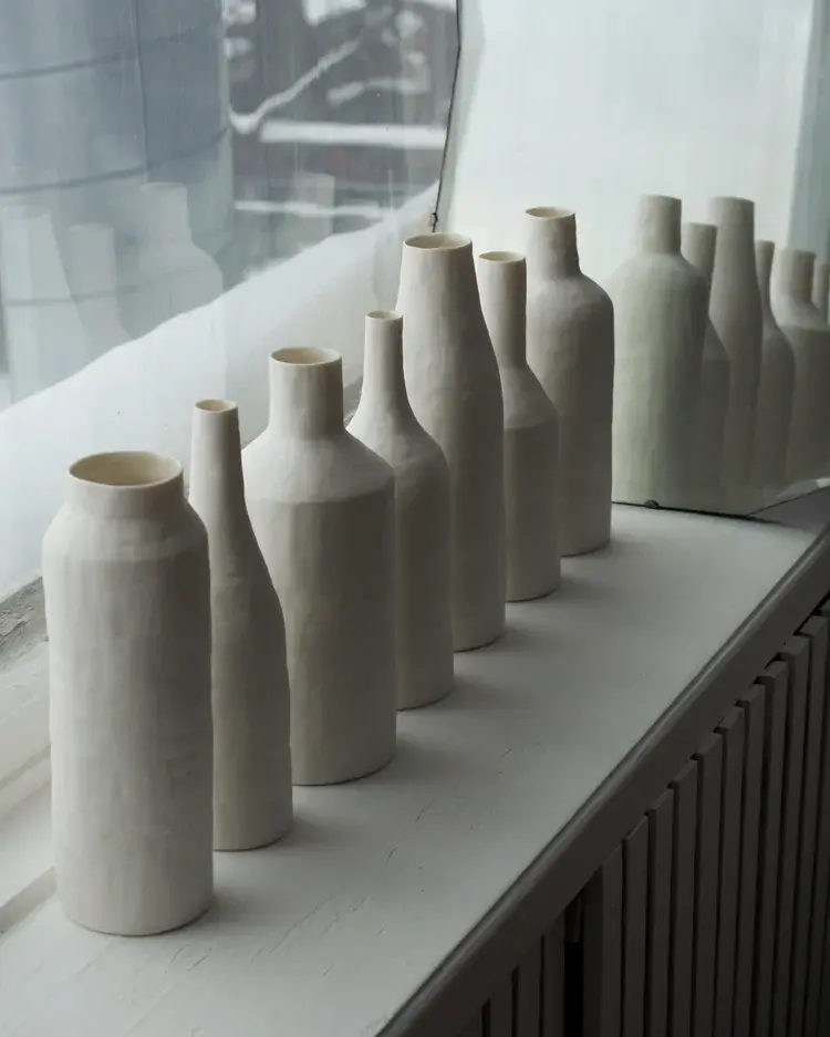 Porcelain vessel with coil-built texture detail