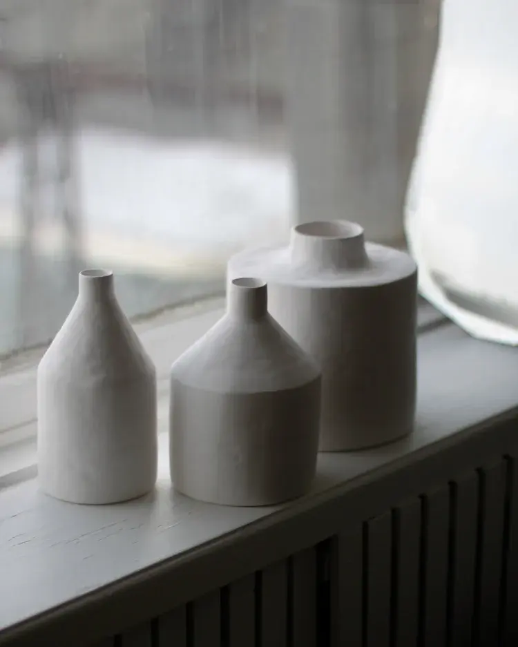 Sculptural porcelain form with undulating edges
