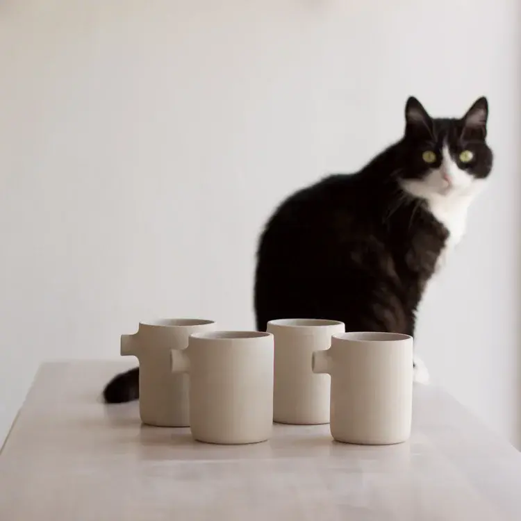 Petite seagull jug without handle in minimal style